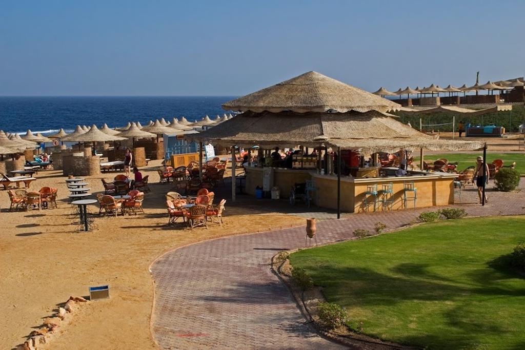Akassia Swiss Resort El Qoseir Bagian luar foto