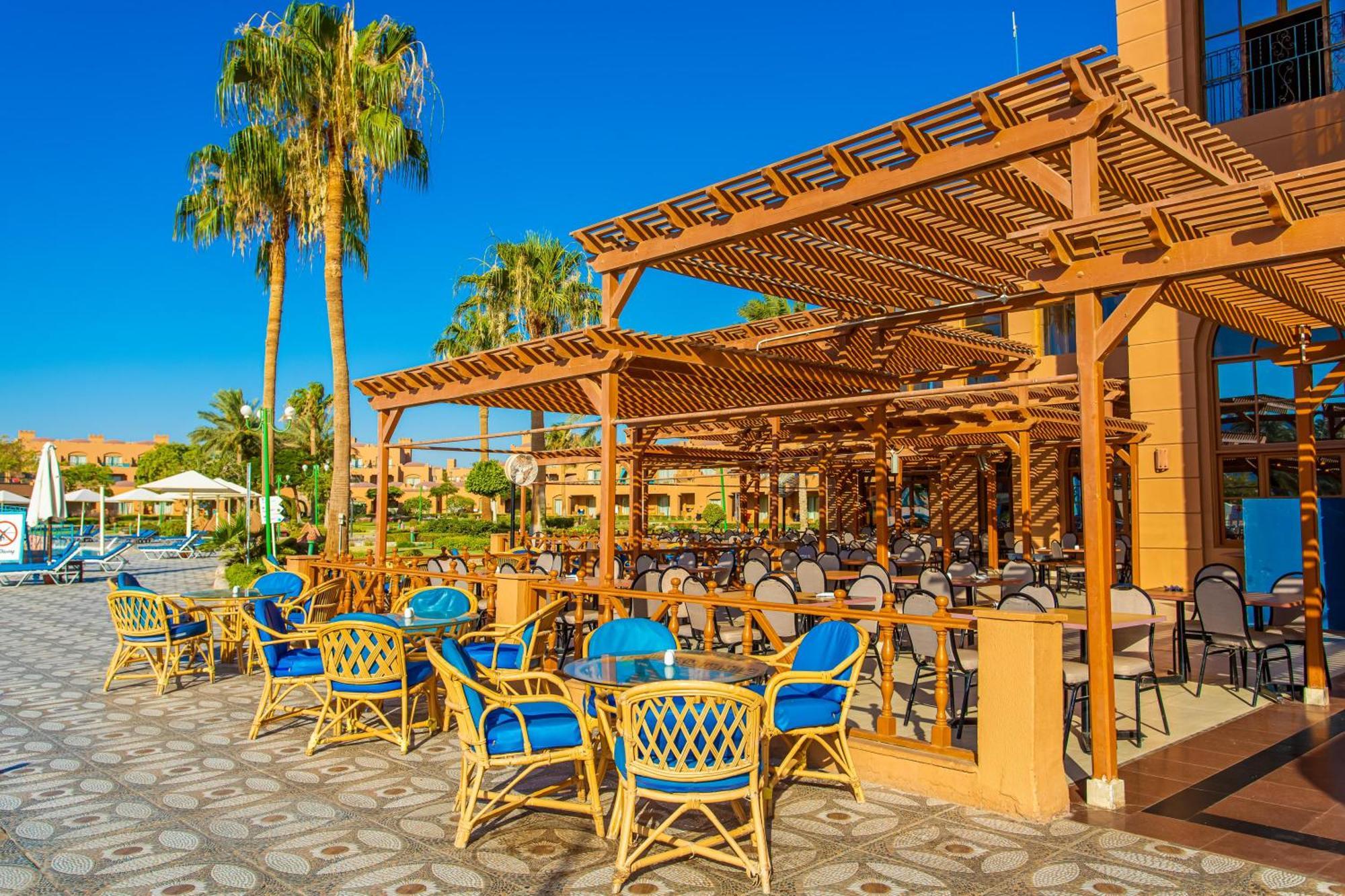 Akassia Swiss Resort El Qoseir Bagian luar foto